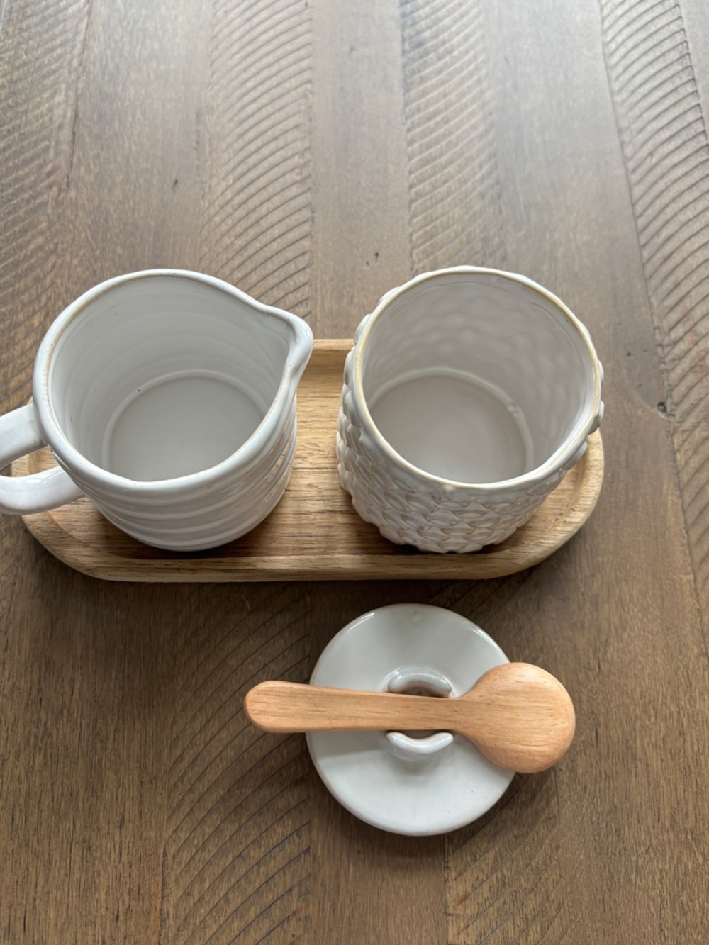 Ceramic White Sugar and Creamer Set with Wooden Tray and Spoon - Picture 2 of 3
